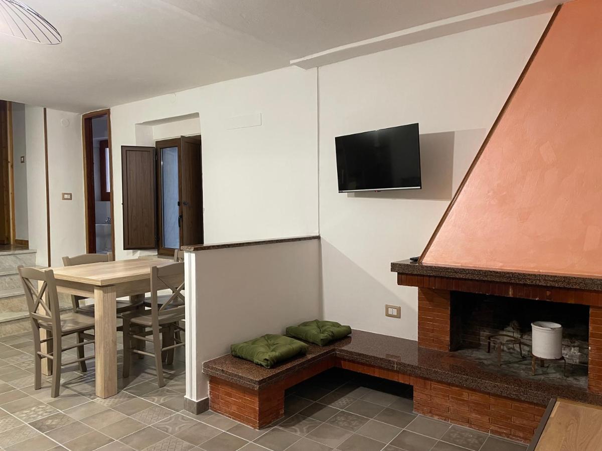 Appartamento Angelina Al Borgo Aieta Esterno foto
